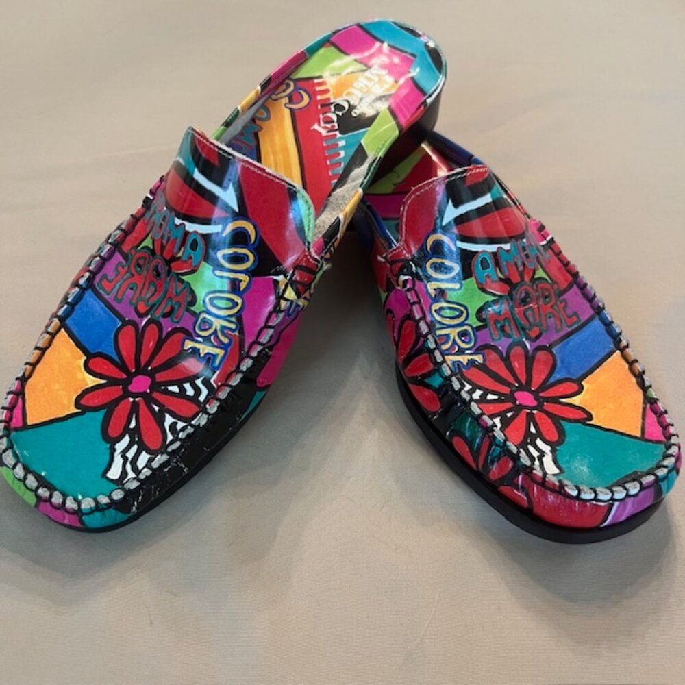 GORGEOUS Sesto Meucci leather mule loafer with vibrant, colorful pattern!